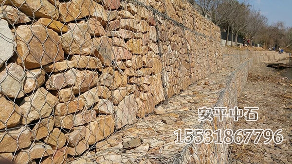 賓格網(wǎng)擋墻護岸 賓格網(wǎng)擋墻護岸